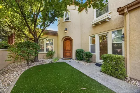 Exterior - 3824 Gresham Ln, Sacramento, CA 95835 photo 5 of 12