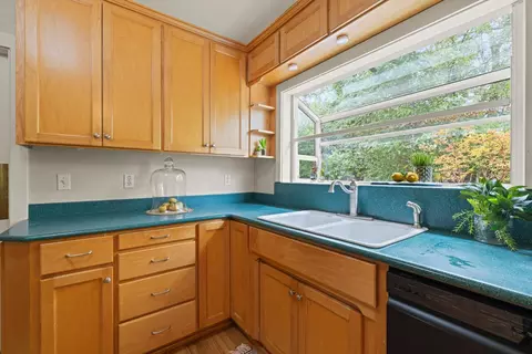 Kitchen - 2954 Pierson Ct, Placerville, CA 95667 photo 4 of 5