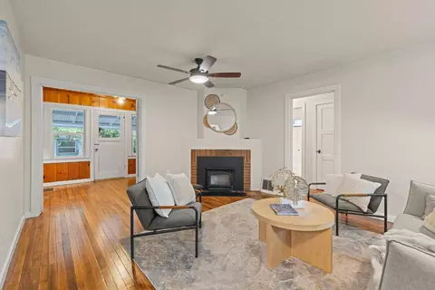 Living - 2954 Pierson Ct, Placerville, CA 95667 photo 2 of 3
