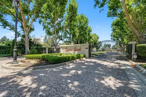 View/Area - 4221 Copper Creek Dr, Modesto, CA 95355 photo 4 of 10