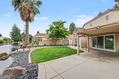 Exterior - 4221 Copper Creek Dr, Modesto, CA 95355 photo 7 of 15