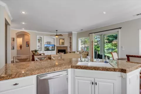 Kitchen - 2305 Oak Creek Dr, Copperopolis, CA 95228 photo 4 of 8