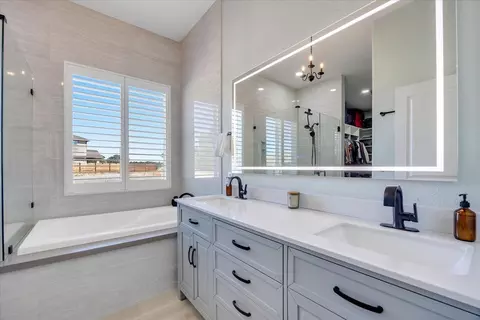 Bath - 2305 Oak Creek Dr, Copperopolis, CA 95228 photo 1 of 7
