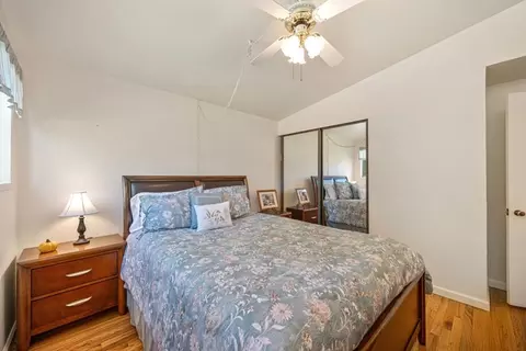 Bedroom - 4913 Saint Lynn Ln, Carmichael, CA 95608 photo 4 of 7