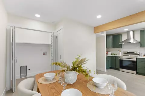 Dining - 2111 E 8th St, Davis, CA 95618 photo 2 of 4