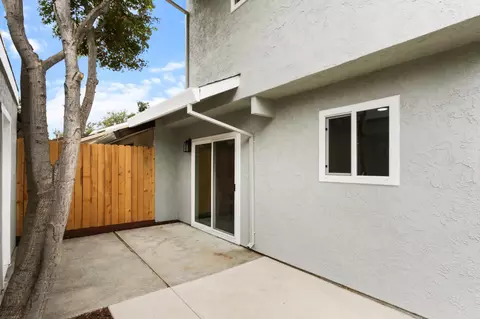 Exterior - 2111 E 8th St, Davis, CA 95618 photo 14 of 16