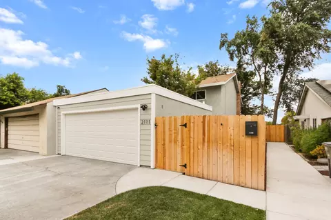 Exterior - 2111 E 8th St, Davis, CA 95618 photo 2 of 16