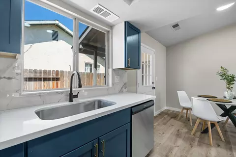 Kitchen - 1340 Bennett Ave, Dos Palos, CA 93620 photo 4 of 4