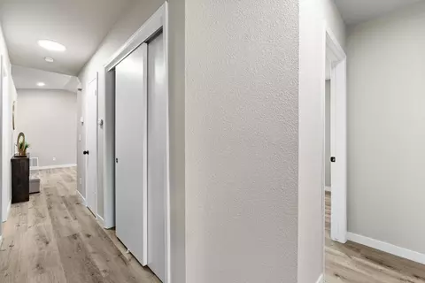 Entry Way - 1340 Bennett Ave, Dos Palos, CA 93620 photo 7 of 7