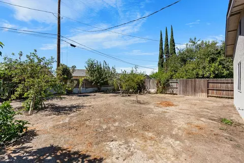 Exterior - 1340 Bennett Ave, Dos Palos, CA 93620 photo 7 of 8