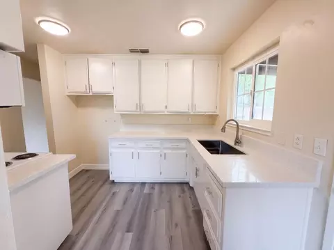 Kitchen - 4198 George Ave, Olivehurst, CA 95961 photo 2 of 3