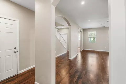Entry Way - 706 Anne Marie Way, Isleton, CA 95641 photo 3 of 6