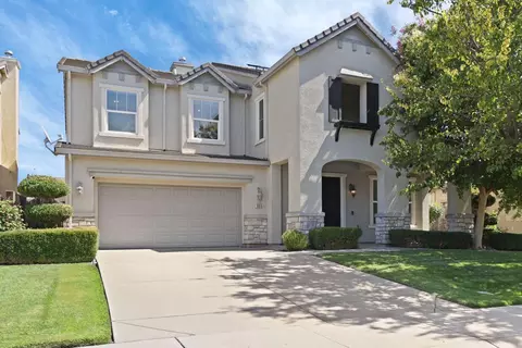 10816 Merritt Dr, Stockton, CA 95219