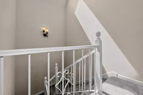 Entry Way - 3090 Woods Cir, Davis, CA 95616 photo 2 of 3