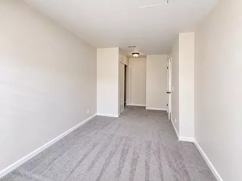 Bedroom - 3090 Woods Cir, Davis, CA 95616 photo 4 of 5