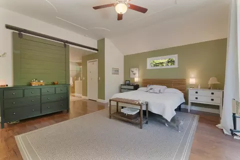 Bedroom - 898 Dogwood Dr, Murphys, CA 95247 photo 3 of 7