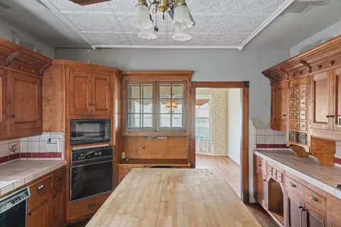 Kitchen - 54 Badger St, Sutter Creek, CA 95685 photo 9 of 9