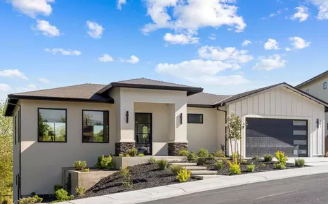 401 East St, Roseville, CA 95678