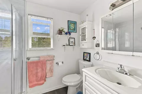 Bath - 2191 Archer, Live Oak, CA 95953 photo 3 of 5