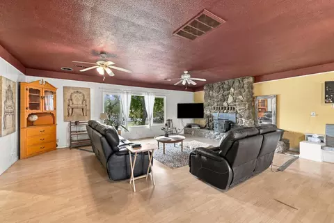 Living - 2191 Archer, Live Oak, CA 95953 photo 1 of 4