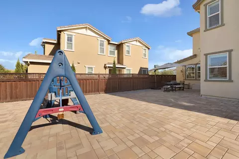Exterior - 1944 Solano Dr, Lathrop, CA 95330 photo 13 of 19