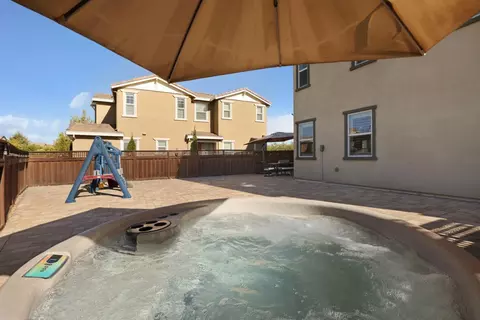 Exterior - 1944 Solano Dr, Lathrop, CA 95330 photo 11 of 19
