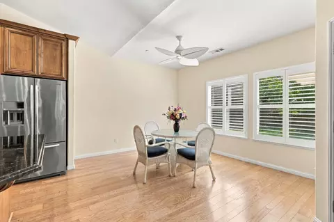 Dining - 950 Chisholm Trl, Galt, CA 95632 photo 3 of 4