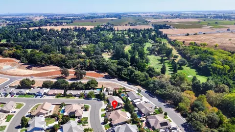 View/Area - 950 Chisholm Trl, Galt, CA 95632 photo 4 of 7