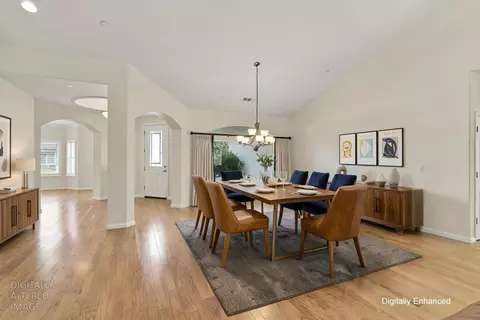 Dining - 950 Chisholm Trl, Galt, CA 95632 photo 1 of 4