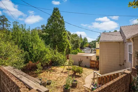 Exterior - 949 Simas Way, Placerville, CA 95667 photo 9 of 13