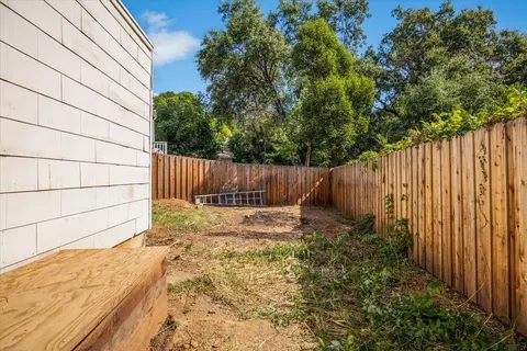 Exterior - 949 Simas Way, Placerville, CA 95667 photo 7 of 13