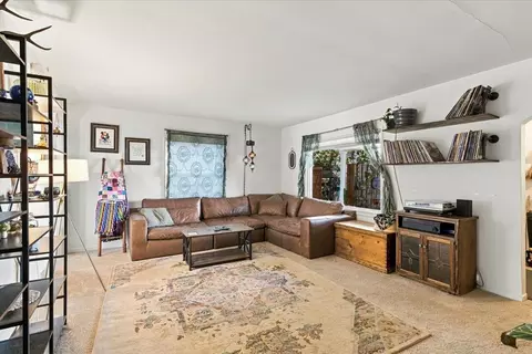 Living - 949 Simas Way, Placerville, CA 95667 photo 1 of 2