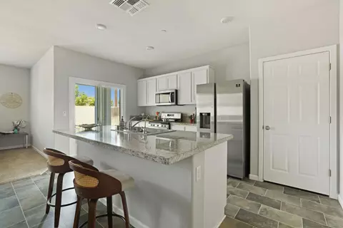 Kitchen - 3237 Pirelli Ct, Modesto, CA 95355 photo 2 of 4