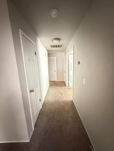 Entry Way - 1147 Mirror Lake Dr, Merced, CA 95340 photo 1 of 1