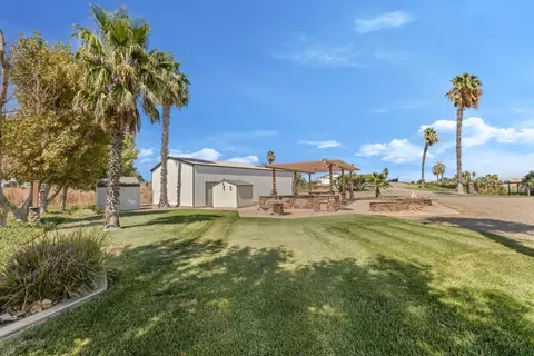 Exterior - 20269 S Macarthur Dr, Tracy, CA 95304 photo 23 of 26