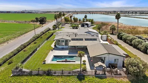 View/Area - 20269 S Macarthur Dr, Tracy, CA 95304 photo 11 of 15