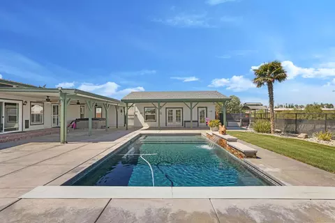 Exterior - 20269 S Macarthur Dr, Tracy, CA 95304 photo 10 of 26