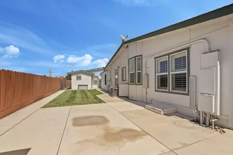 Exterior - 20269 S Macarthur Dr, Tracy, CA 95304 photo 16 of 26