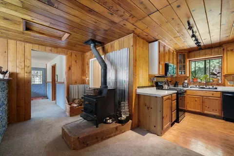 Entry Way - 1340 Paymaster Mine Rd, Georgetown, CA 95634 photo 1 of 3