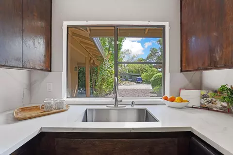 619 Hermosa Pl, Davis, CA 95616