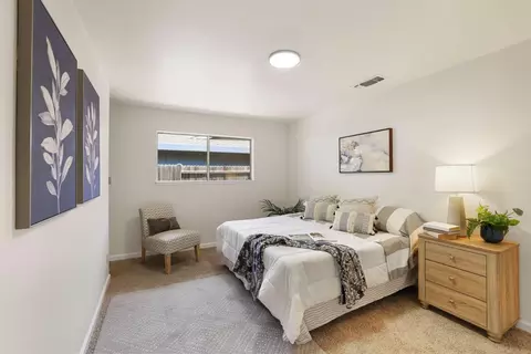 Bedroom - 619 Hermosa Pl, Davis, CA 95616 photo 2 of 3
