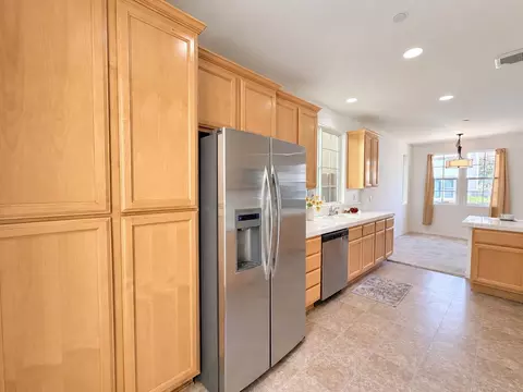 Kitchen - 3641 Nido Ter, Davis, CA 95618 photo 5 of 5