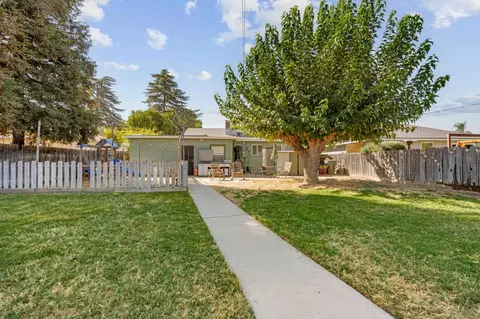 Exterior - 229 Kavanagh Ave, Modesto, CA 95350 photo 5 of 8