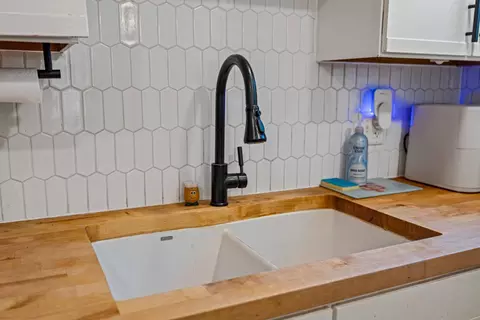Kitchen - 229 Kavanagh Ave, Modesto, CA 95350 photo 3 of 4