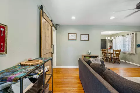 Entry Way - 229 Kavanagh Ave, Modesto, CA 95350 photo 1 of 3