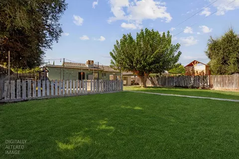 229 Kavanagh Ave, Modesto, CA 95350