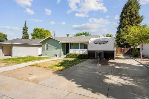 Exterior - 229 Kavanagh Ave, Modesto, CA 95350 photo 1 of 8