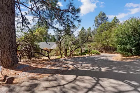 Exterior - 6177 Silverleaf Dr, Foresthill, CA 95631 photo 12 of 13