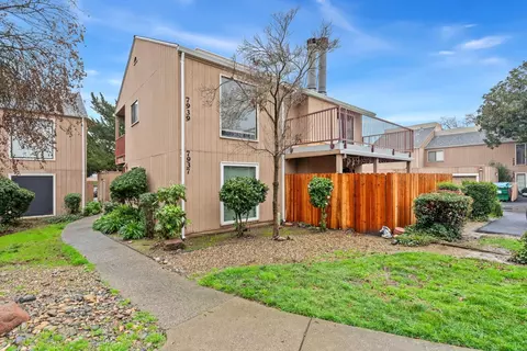 7939 Arcade Lake Ln, Citrus Heights, CA 95610