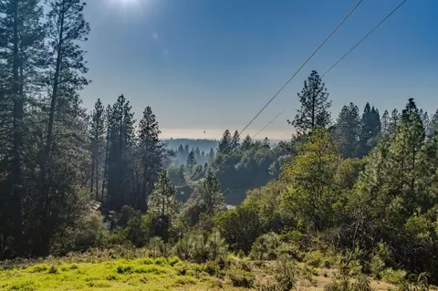 View/Area - 17630 Ridge Rd, Pine Grove, CA 95665 photo 2 of 11